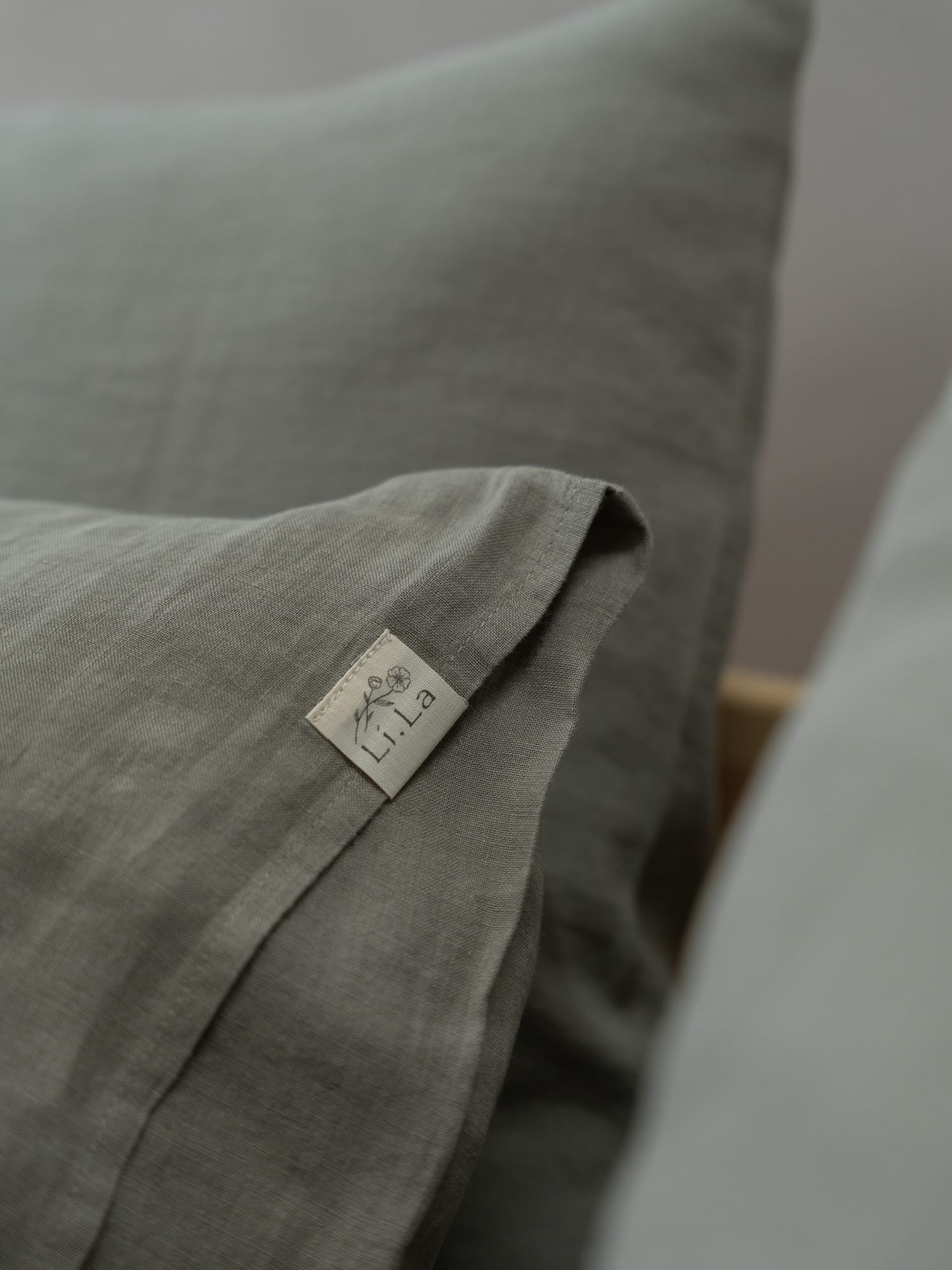 100% linnen - Kussensloop - 60 x 70 cm - Saliegroen - Linnen Label